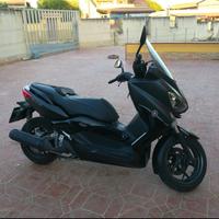 Yamaha X-Max 250 - 2016