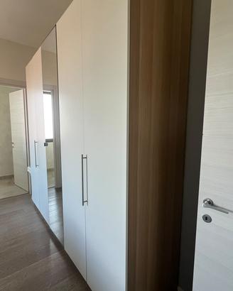 Armadio pax Ikea pari al  nuovo