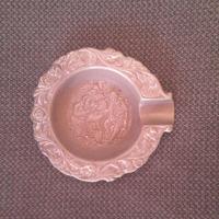 Cinque posaceneri piccoli in simil-argento