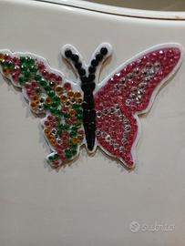 Calamite a forma di farfalla fatte a mano