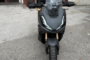 Honda ADV 350 anno 2023