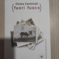 Libro fuori fuoco di Chiara Carminati 