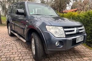 Mitsubishi Pajero 3.2 DI-D 16V aut. 5p. Instyle DP