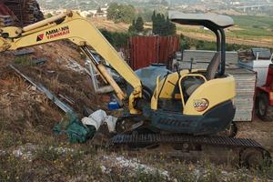 escavatore Yanmar 