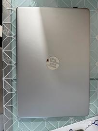 HP 15” Ryzen 7 – 16GB RAM – SSD 512GB – Windows 11