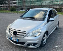 Mercedes Classe B 180