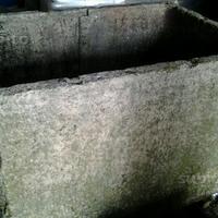 Vasca fioriera antica