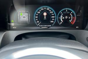 JAGUAR XF R-SPORT AWD 4x4