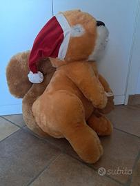 Peluche a forma di scoiattolo altezza 67 cm