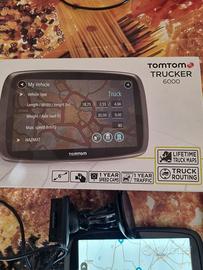 Navigatore TomTom  trucker 6000 per mezzi pesanti