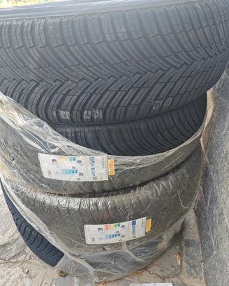 Pneumatici all season 225/60 104Y R18 XL