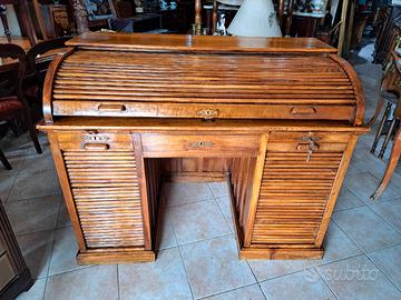 scrittoio a serrandina 