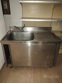 Lavandino inox per laboratorio macelleria 