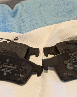 Kit pastiglie Ant. + Post. Ford Focus Mk3