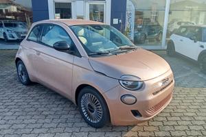 Fiat 500 Berlina Hybrid Icon