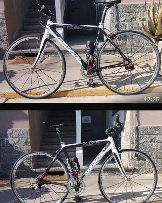 Merida in carbonio. .