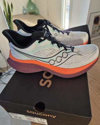 Saucony Endorphine Speed 5 nr. 43