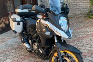 moto  suzuki v strom 650 explorer