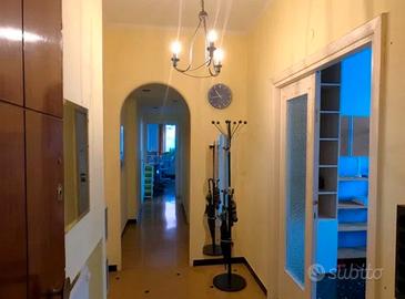 Lagaccio due camere arredato