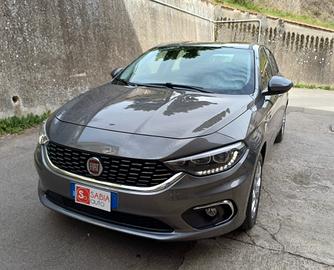 FIAT TIPO 1.6 MULTIJET 120cv 5 PORTE DCT BUSINESS