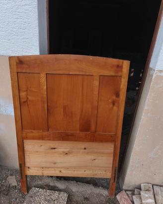 Macchine da cucire e mobilia