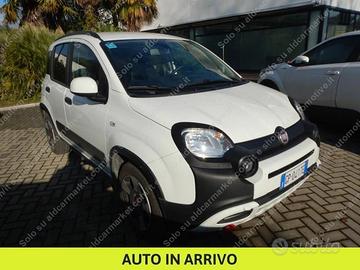 Fiat Panda 1.0 firefly hybrid City Cross s&s 70cv