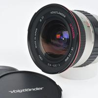 voigtländer zoom grandangolo 19-35