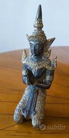 Theppanhom Thailandese Bronzo