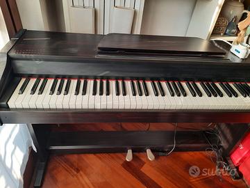 Pianoforte SOLTON DG4