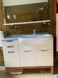 Arredamento bagno Base complta  + Colonna
