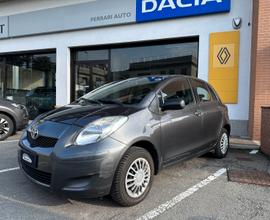 TOYOTA Yaris 1.0 5 porte NEOPATENTATO