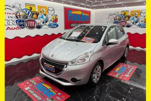 Peugeot 208 1.4 HDi 68cv Allure - 2013