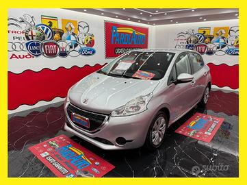 Peugeot 208 1.4 HDi 68cv Allure - 2013