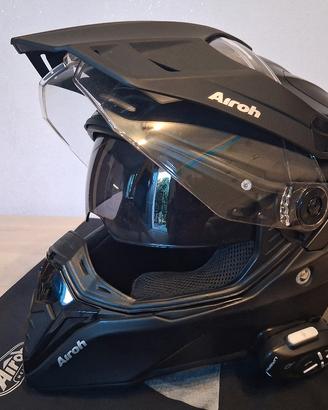 Casco Airoh Commander