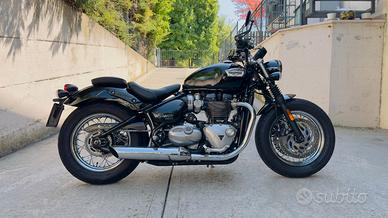 TRIUMPH BONNEVILLE 1200 SPEEDMASTER