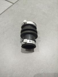 Manicotto pompa Lavastoviglie Whirlpool 