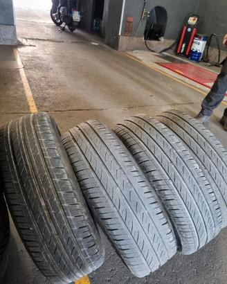 Cerchi e gomme Fiat panda 2015