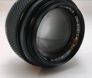 Olympus Zuiko OM 50 F 1.2 MC