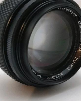 Olympus Zuiko OM 50 F 1.2 MC