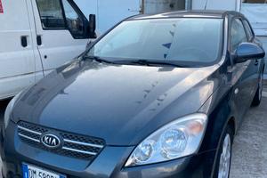 Kia Pro Cee'd 1.6 Crdi VGT Ex Top