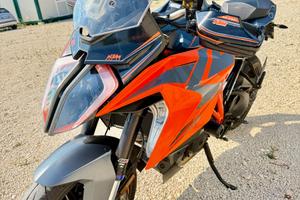 KTM 1290 SUPER DUKE GT 05/2023