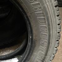 Gomma usata autocarro