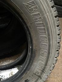 Gomma usata autocarro