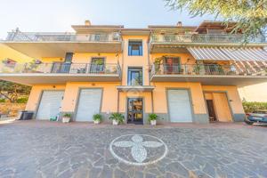 4 LOCALI A ROMA