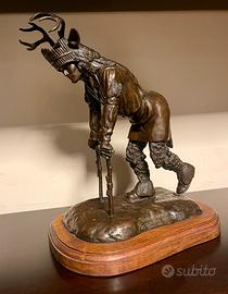 Statua scultura in bronzo