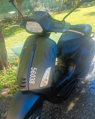 Vespa 125