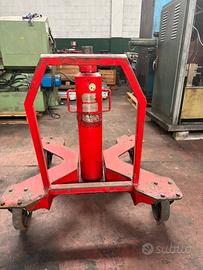 Sollevatore da fossa  idraulico Ravaglioli 2000 kg