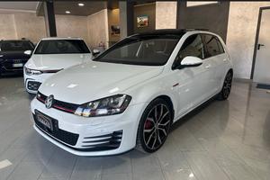 Volkswagen Golf GTI Highline 2.0 TSI GTI STO #7479