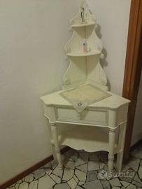 Angoliera bianca rivisitata in stile