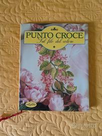 libro illustrato punto croce